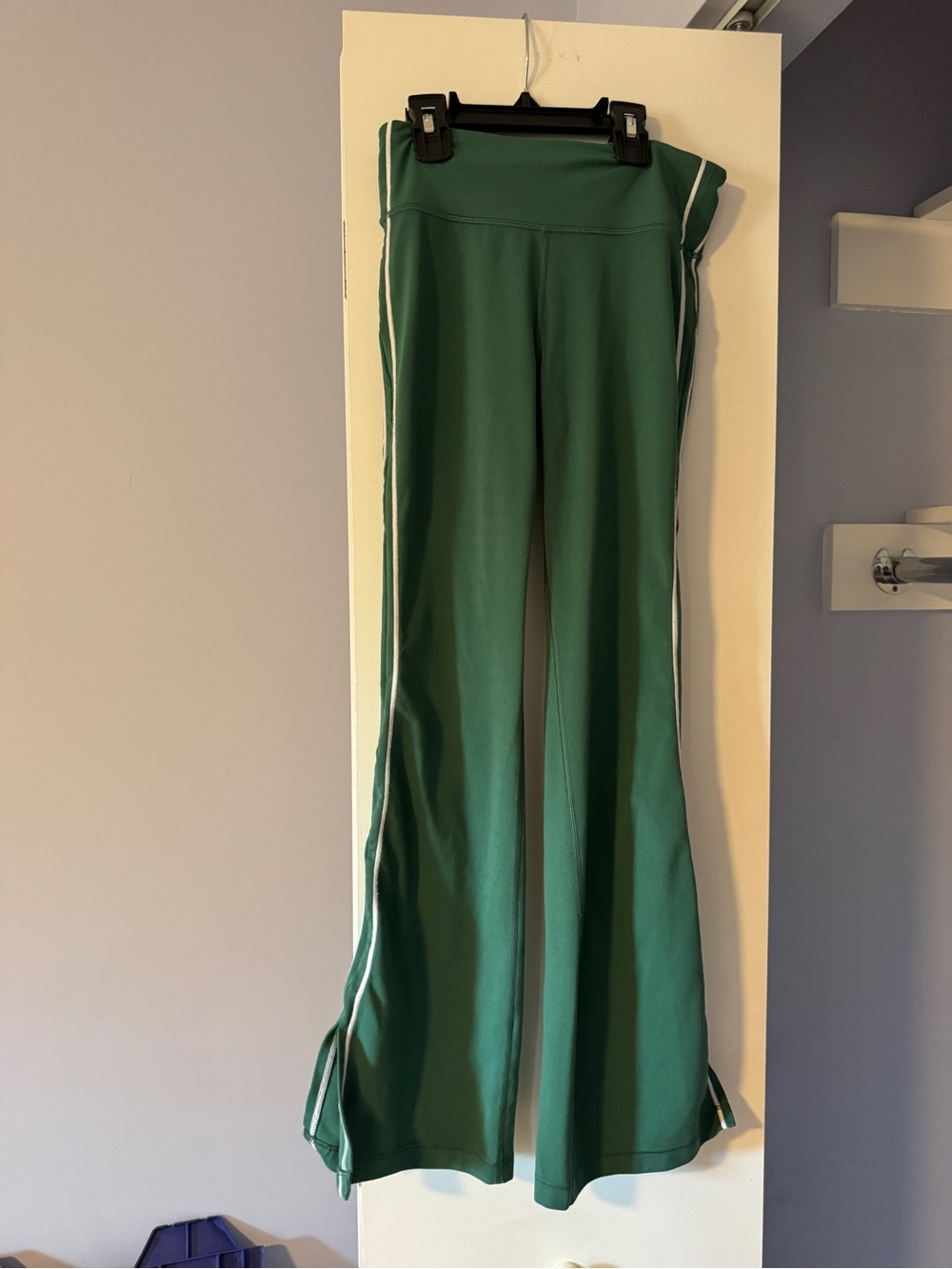 Athleta Girl Emerald Green Athletic Leggings with White Trim